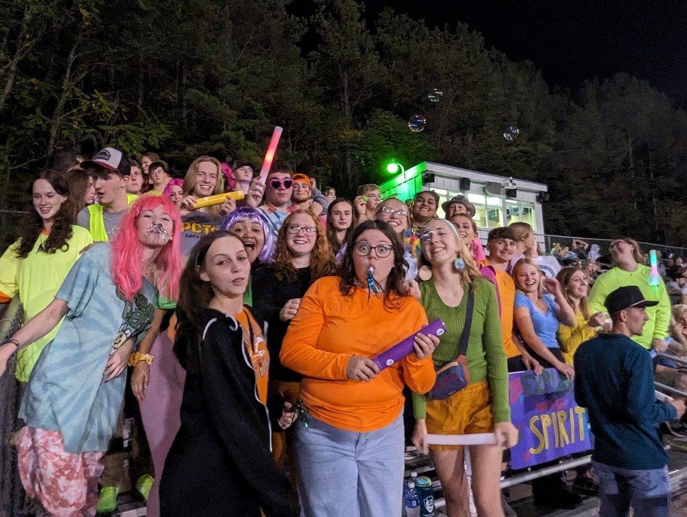 Luray High School Celebrates 2023 Page County Public Schools